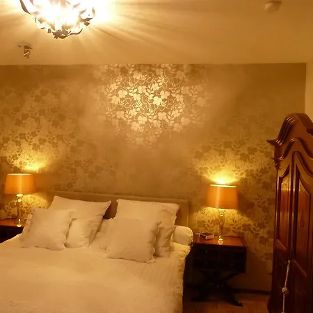 Apartment Golden Treasure Deluxe