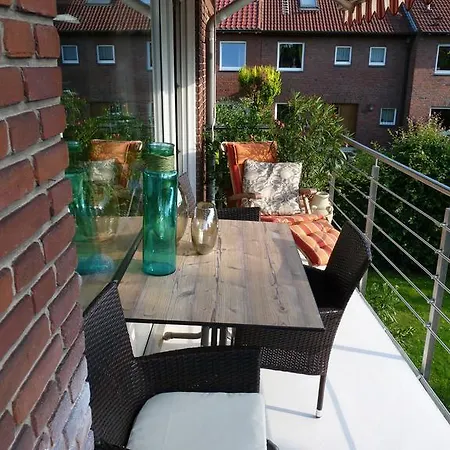 Golden Treasure Deluxe Apartment *