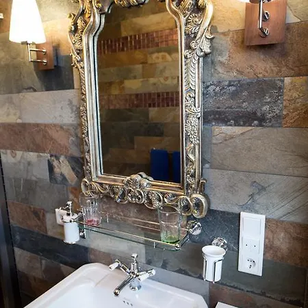 Golden Treasure Deluxe *