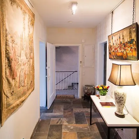 Golden Treasure Deluxe Apartamento *