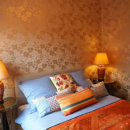 Golden Treasure Deluxe Apartment